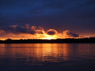 What a great way to end the day. A sky full of warm colours predicts another nice day.
